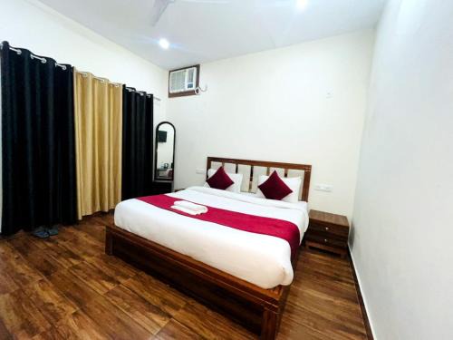 Safdarjung Enclave House | Badal Inn First choice