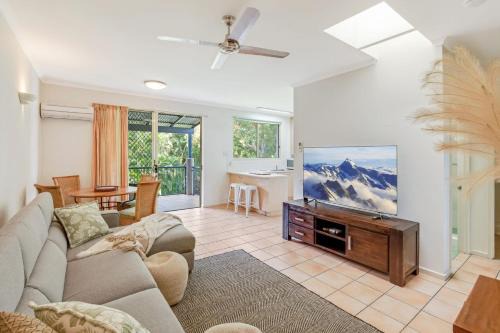 Rainbow Beach House | Baden 28 Rainbow Shores