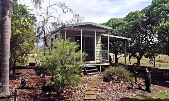Mount Maria Cabin | Baffle Creek Cabin, pet friendly'