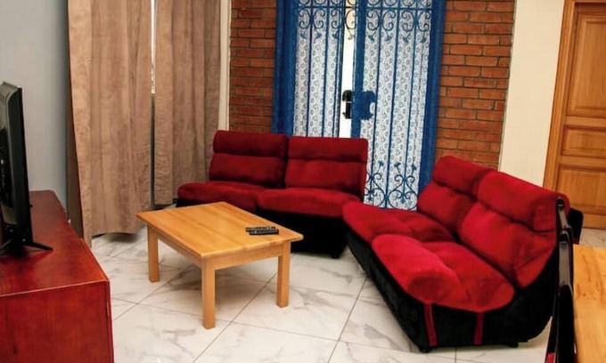 Bafoussam Apartment | Bafoussam Centre: Furnished apartment with all comforts 4 P, 3 bdrms, ideal for families