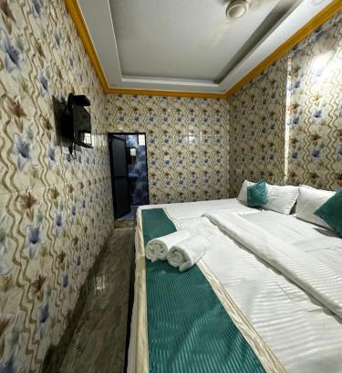 Baga House | Baga Beachway, GuestHouse