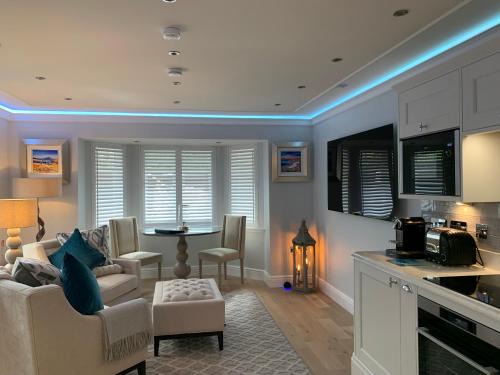 West Laroch Apartment | Bagpipers Luxury Hideaway Glencoe Ballachulish Highlands Near Fort William