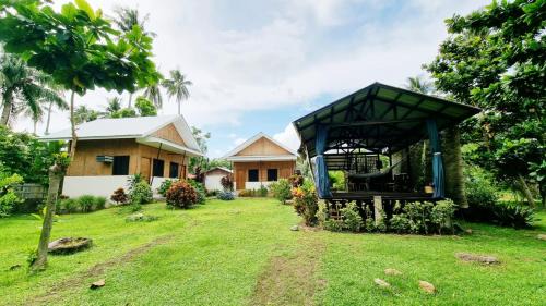 Mambajao Hotel | Bahandi Beach Lodge