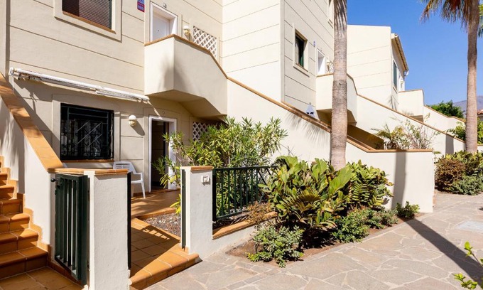 Costa Adeje Apartment | Bahia del Duque Costa Adeje peacefull & spacious apartment