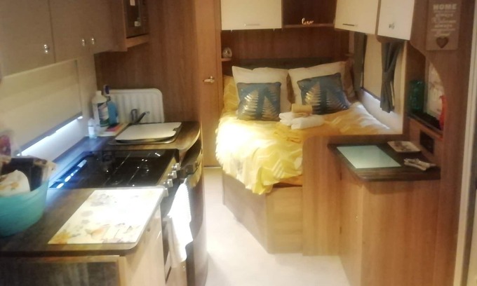 Staunton House | Bailey The 4 Berth Caravan @ Broadstone Park