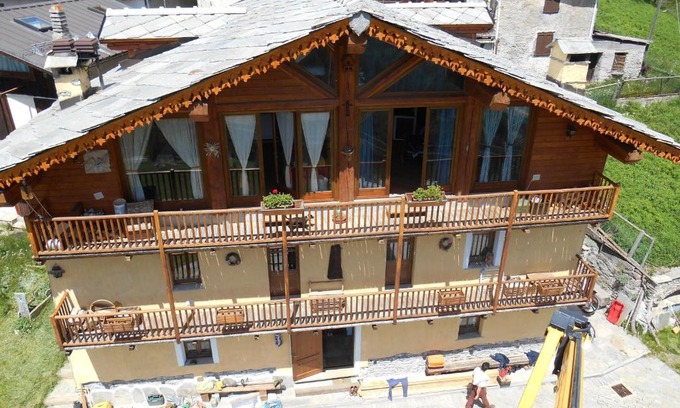 Pragelato Apartment | Baita di Chezal