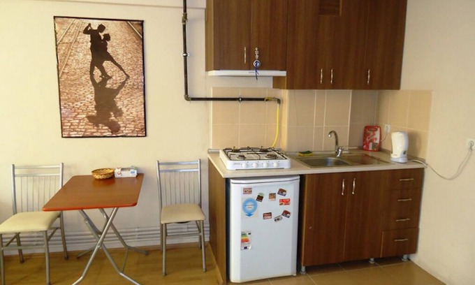 Bakırkoy Apartment | Bakırköy Meydana Yakın 1+1 Eşyalı Daire