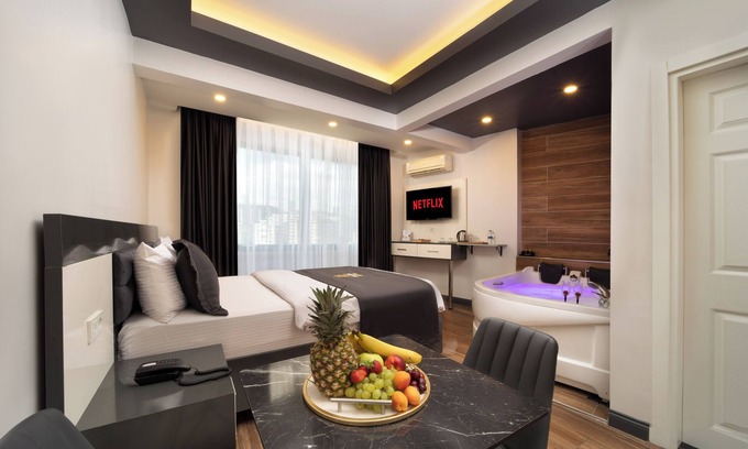 Bakırkoy House | Bakırköy Zeugma Suit