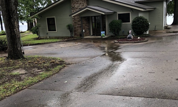 Farmerville House | Baker's Bayou "Just listed, Newly renovated Vacation Lake House"