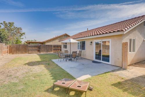 Pumpkin Center House | Bakersfield Home with Pool Table, Cornhole and More!