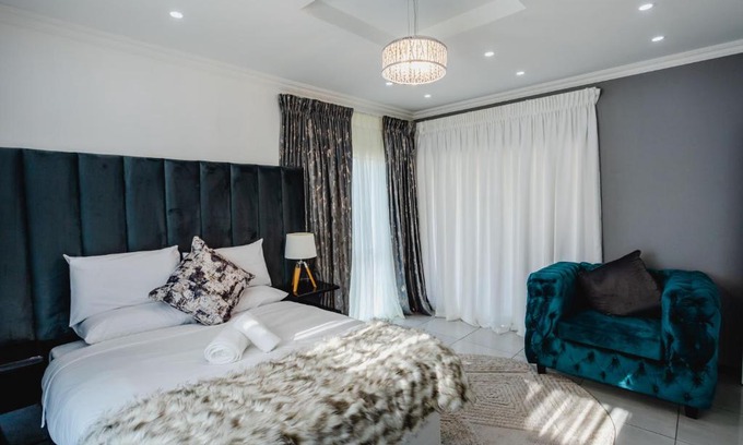 Manzini District House | Bakho All-Suites