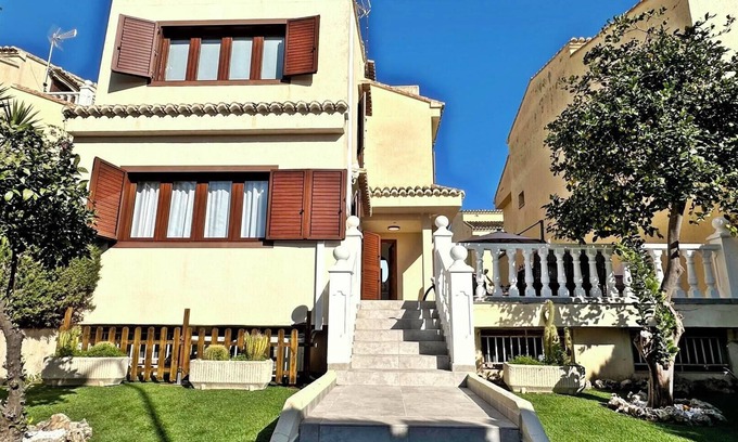 Grau i Platja Ski Chalet | BALADRE CHALET 26 - Four Bedroom Chalet, Sleeps 9