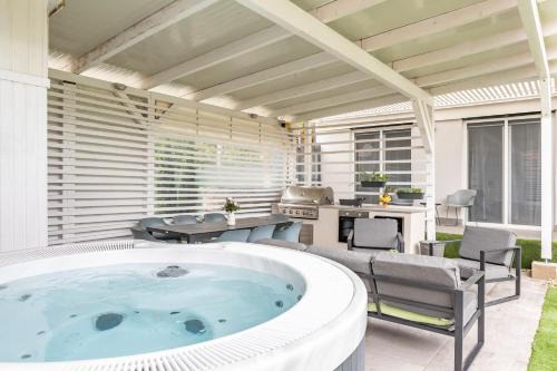 Balatonudvari Villa | BalatonGardens Apartman