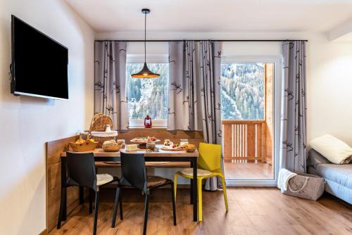 Luson Apartment | Balbeinhof Apt Hirsch