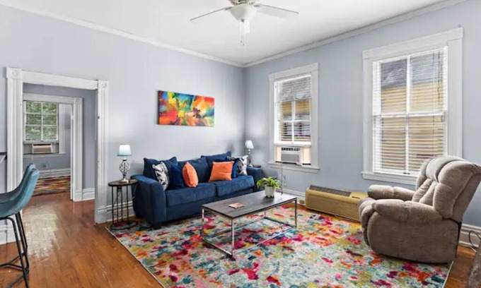 Wilmington Historic District House | Balcony and 1 bedroom heart of Historic downtown! Steps to River Walk