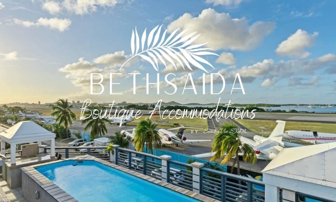 Simpson Bay Hotel | Balcony Room 1 with AC & Rooftop Pool