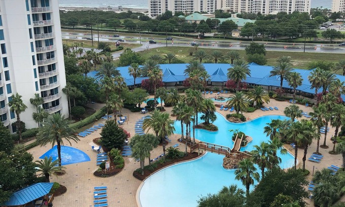 Fort Walton Beach - Destin Condo | Balcony Sunset View (Palms of Destin)