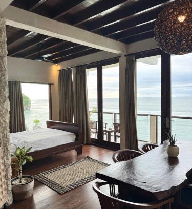 Pecatu House | Bale Bingin Beachfront Stay