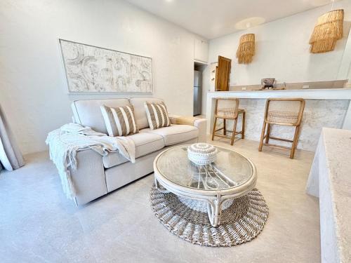 Bophut Apartment | Bali-Style Studio, 3 Min Walk to Bangrak Beach