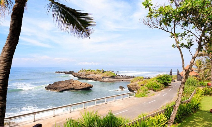 Mengwi Villa | Bali Villa 1023: Ocean Bliss & Poolside Serenity