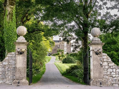 Carrigaline Apartment | Ballea Castle