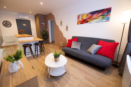 Villars Apartment | Balneotherapy, cozy, family-friendly