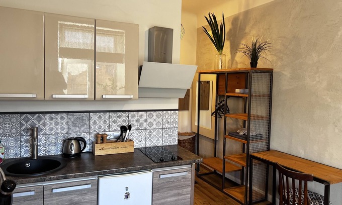 Grizinkalns Hotel | Baltic Design Apartments with free parking and self check-in