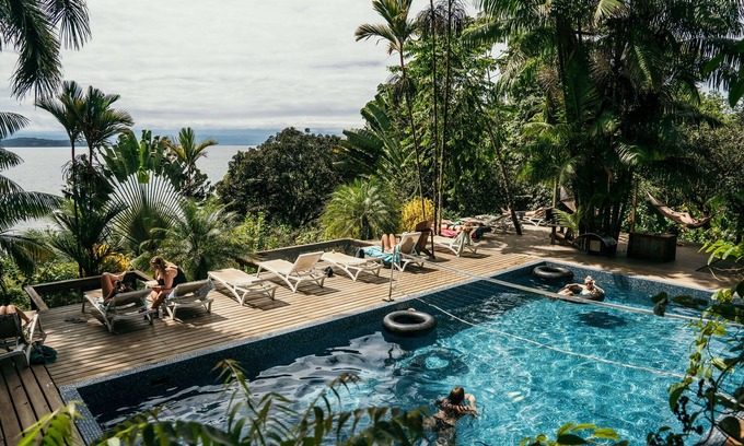 Isla Solarte Hostel | Bambuda Lodge - Hostel
