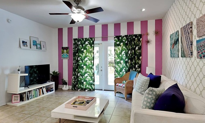 Sunset Pass House | Banana Bay Townhome 6075 | Pet-Friendly, Short Drive to Beach, On-Site Amenities