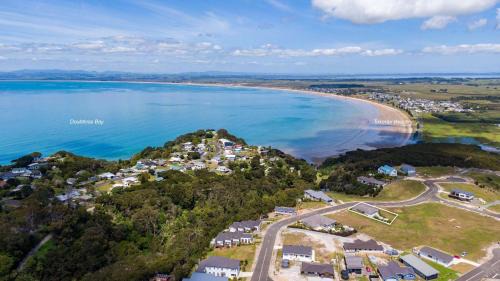 Karkari Peninsula House | Banyan Unit A - Karikari Holiday Apartment