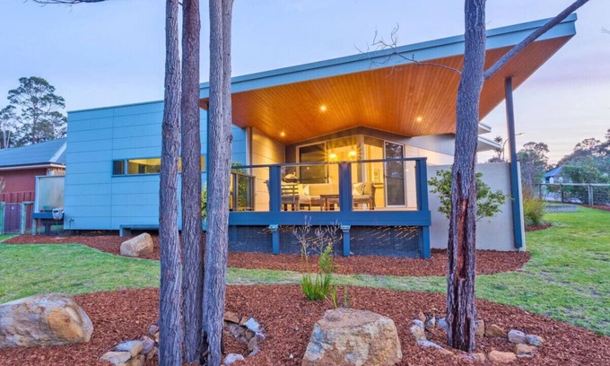 Margaret River House | Banyandah | Dog Friendly | Family & Groups Welcome