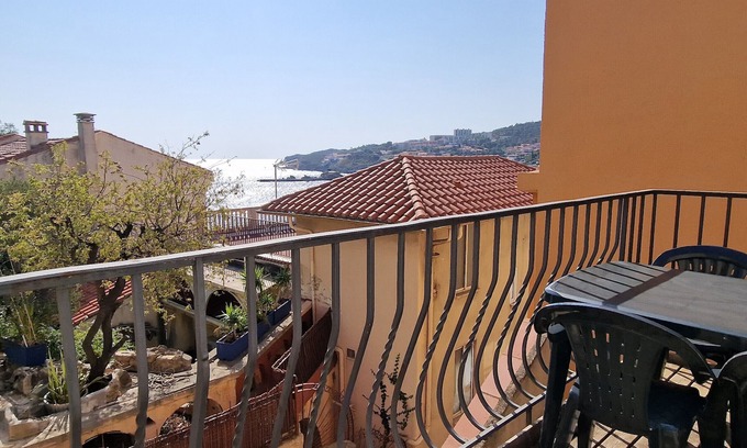 Banyuls-sur-Mer Apartment | Banyuls-sur-Mer: Central 2BR Apartment with Terrace - Sleeps 5