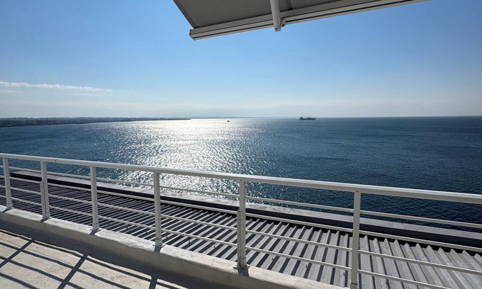 Thessaloniki City Centre Apartment | Baobloom seaview front center of Thessaloniki