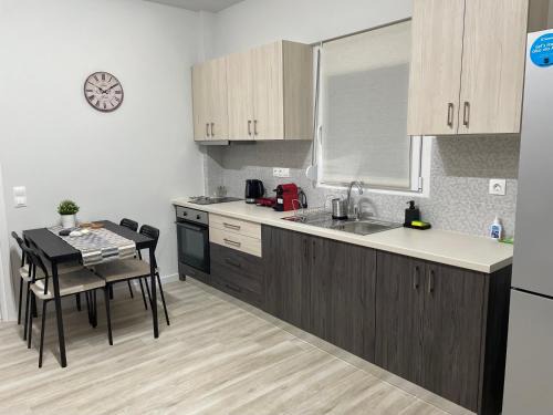 Flogita Apartment | Barbara's Luxury Central Apartment
