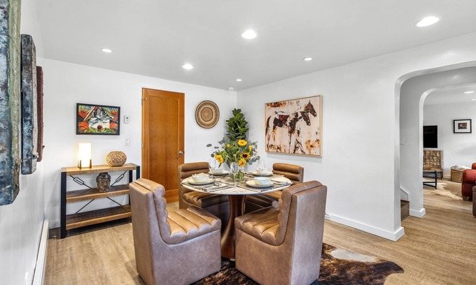 South Capitol House | Barcelona - Peaceful, Contemporary, Convenient
