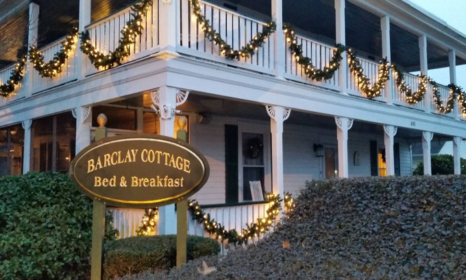 Northeast Virginia Beach Bed & Breakfast | Barclay Cottage B&B