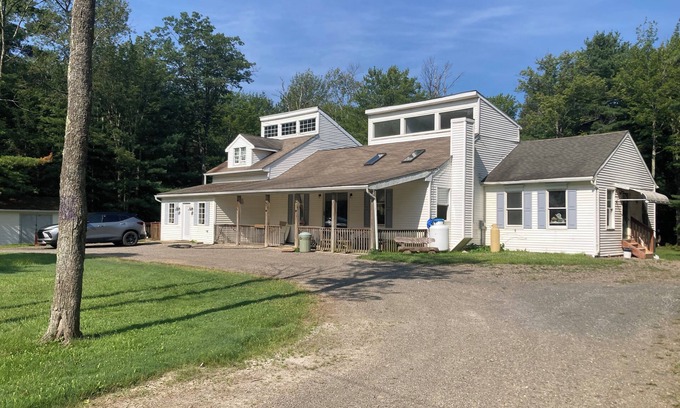 Granville Summit Apartment | Barclay Mountain Lodge unit 3 in Monroeton, Pa.