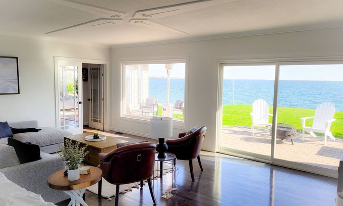 Carrying Place House | Barcovan Beach House