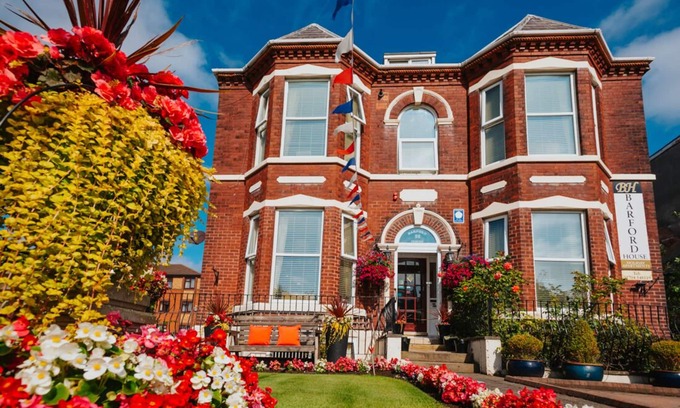 Southport Apartment | Barford House - Ground Floor Self-Catering Apartment Southport