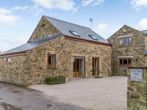 Ashover House | Barn View