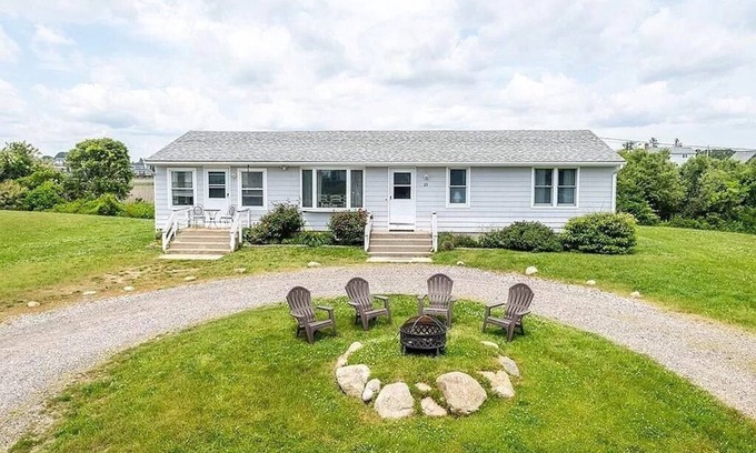 Matunuck House | Barnacle House in Central Matunuck