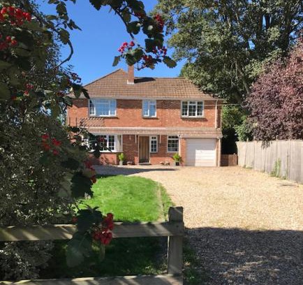 Woodfalls Bed & Breakfast | Barnfield Bed and Breakfast
