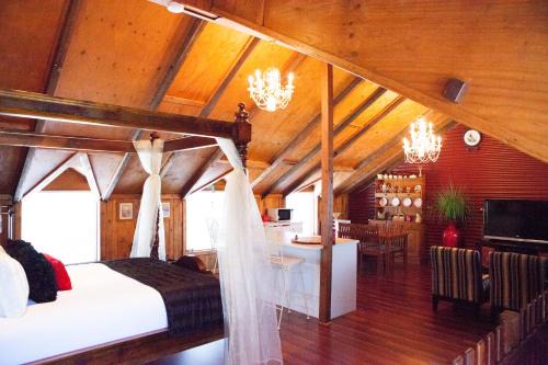 Penrice Bed & Breakfast | Barossa Barn Bed and Breakfast