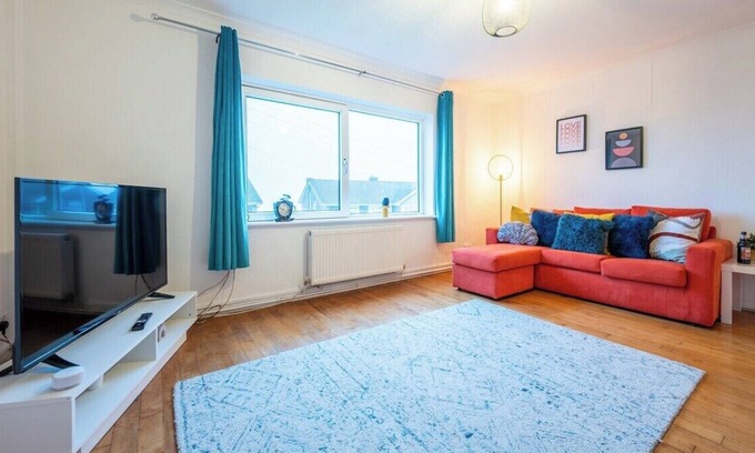 Newport Apartment | Barrack Hill View by Tŷ SA