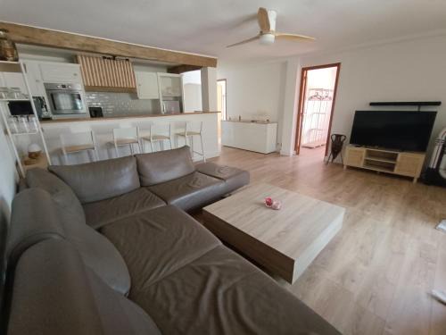 Le Bar-sur-Loup Apartment | Bas de Villa avec entrée indépendante en pleine nature