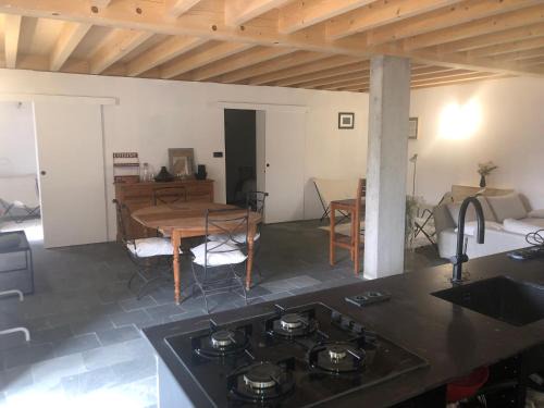 Saint-Front House | BASALTE
