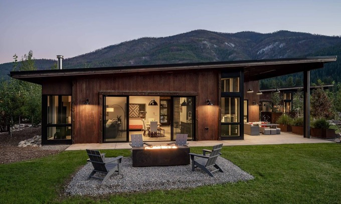 Mazama Cabin | Base Camp 49 - Flagg Mountain Cabin 7B