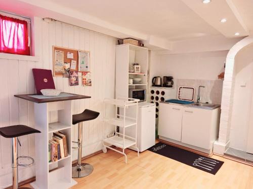 Eicken Apartment | Basement Room