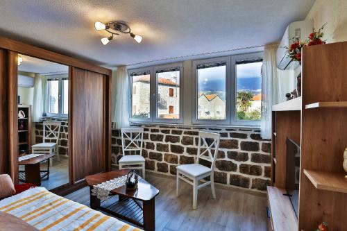 Old Town Apartment | Basilica Apartments