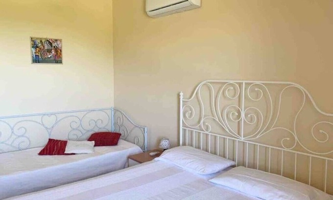 Castelnuovo Calcea Other | Basilico 2 people, swimming pool Airco Car charger